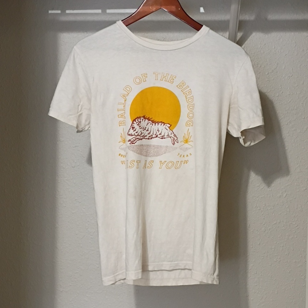 Graphic T-Shirt with Yellow Boar Pig Sun Design 🐗 ☀️